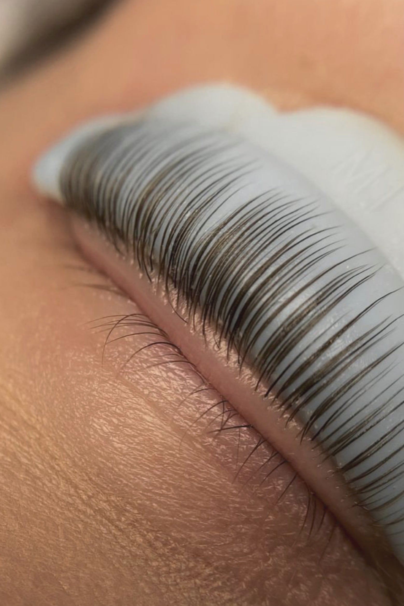 cils sur bigoudis-rehaussement de cils