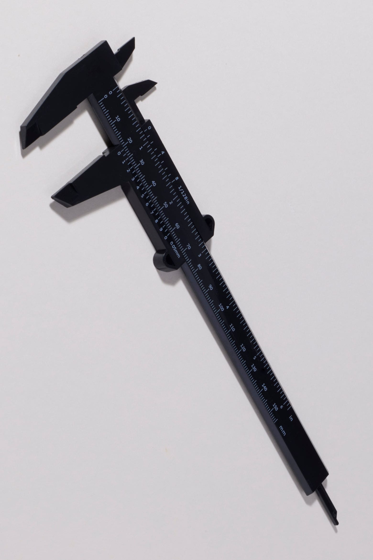 Règle de traçage pour sourcils