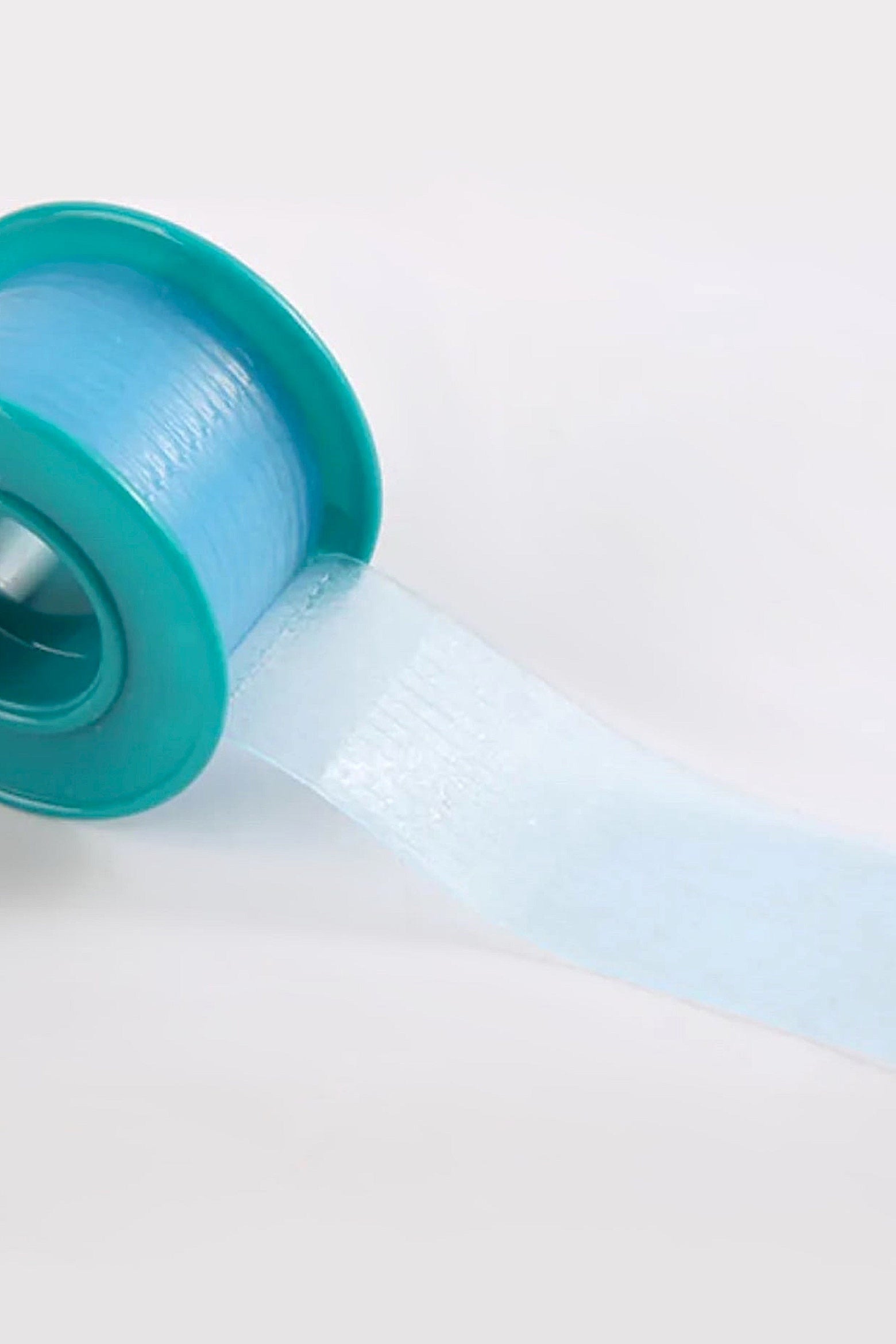 sparadrap siliconé pré-découpé pour extensions de cils